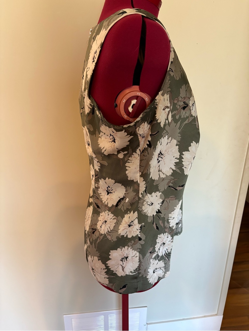 Mexx Olive Green Floral Pleated Square Neck Sleeveless Blouse Top 40 - Picture 4 of 12